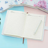 Journal intime rosé à fleurs de cerisier
